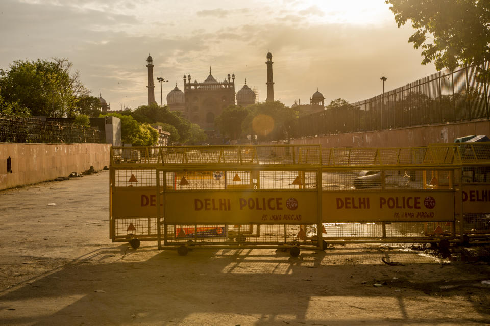 La carretera que conduce a la Jama Masjid de Nueva Delhi (India), cerrada al tráfico el 20 de abril. (Foto: Yawar Nazir / Getty Images).