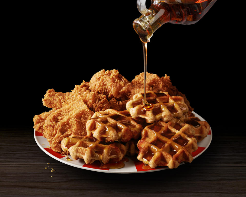 Kentucky Fried Chicken & Waffles Platter (Courtesy: KFC)