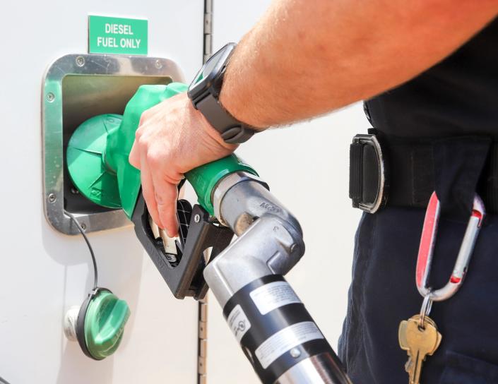 Three men from Las Vegas, Dallas and Miami were arrested in Victorville on suspicion of stealing thousands of gallons of diesel fuel from a gas station in Hesperia.