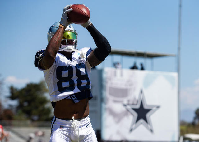 After short meeting with Cowboys, receiver Dez Bryant released