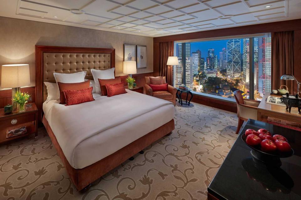 Mandarin Oriental Hotel Group hotel guest room, Hong Kong, China