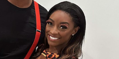 simone biles halloween costume abs legs butt