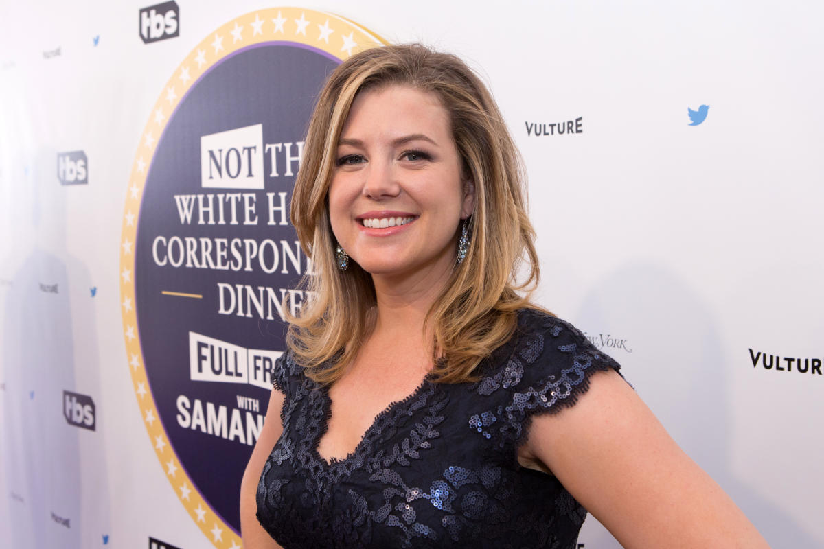 Cnn Gives Brianna Keilar Her Own Daily Show Promotes Clarissa Ward Hires Bloomberg Tvs Julia