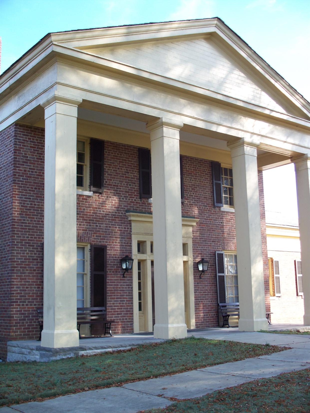 
The National Park Service Visitor Center at Shiloh Battlefield is scheduled to undergo construction work to remove and replace old tile flooring and carpeting.
