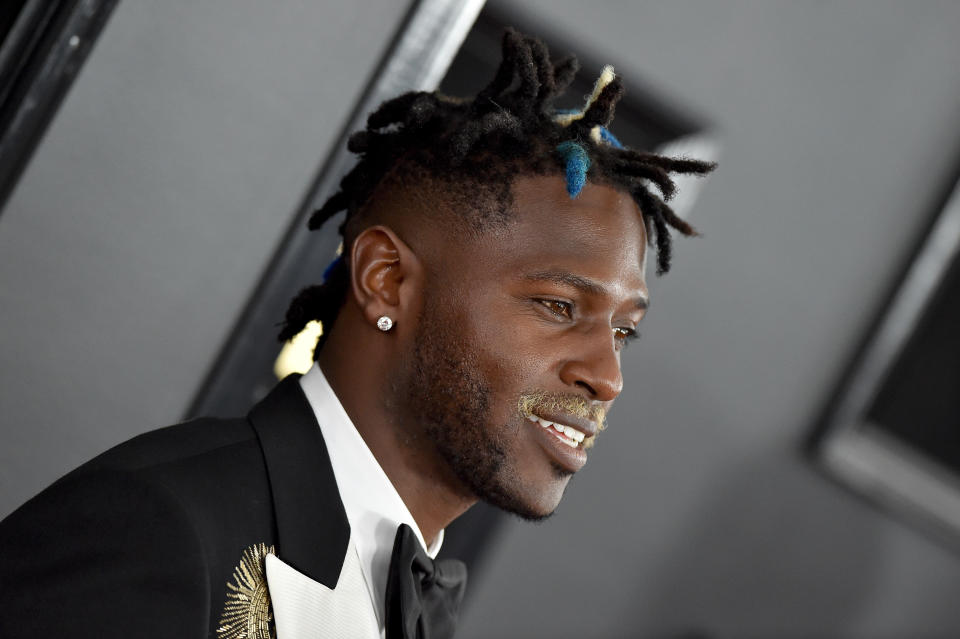 Antonio Brown has been out of practice with frostbite on his feet. (Getty Images)