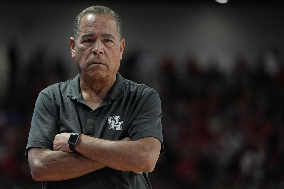 Houston head coach Kelvin Sampson watches during an NCAA college basketball game against Kent State, Saturday, Nov. 26, 2022, in Houston. (AP Photo/Kevin M. Cox)