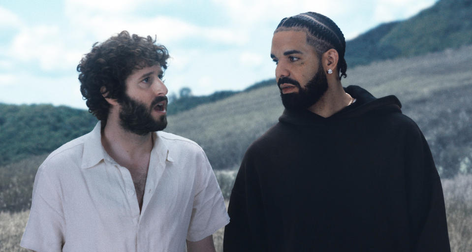 Dave Burd and Drake in 'Dave's season finale