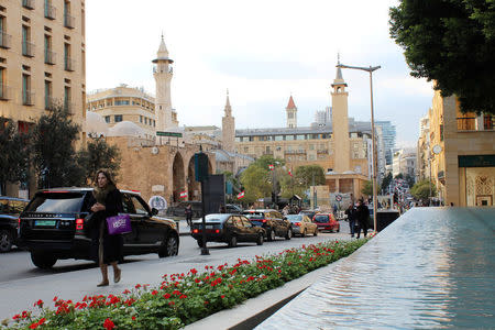 People walk along Beirut's commercial district in downtown Lebanon December 30, 2016. Picture taken December 30, 2016. REUTERS/Jamal Saidi