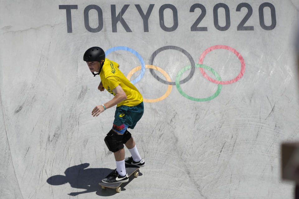 Kieran Woolley of Australia competes in the men's park skateboarding finals at the 2020 Summer Olympics, Thursday, Aug. 5, 2021, in Tokyo, Japan. (AP Photo/Ben Curtis)