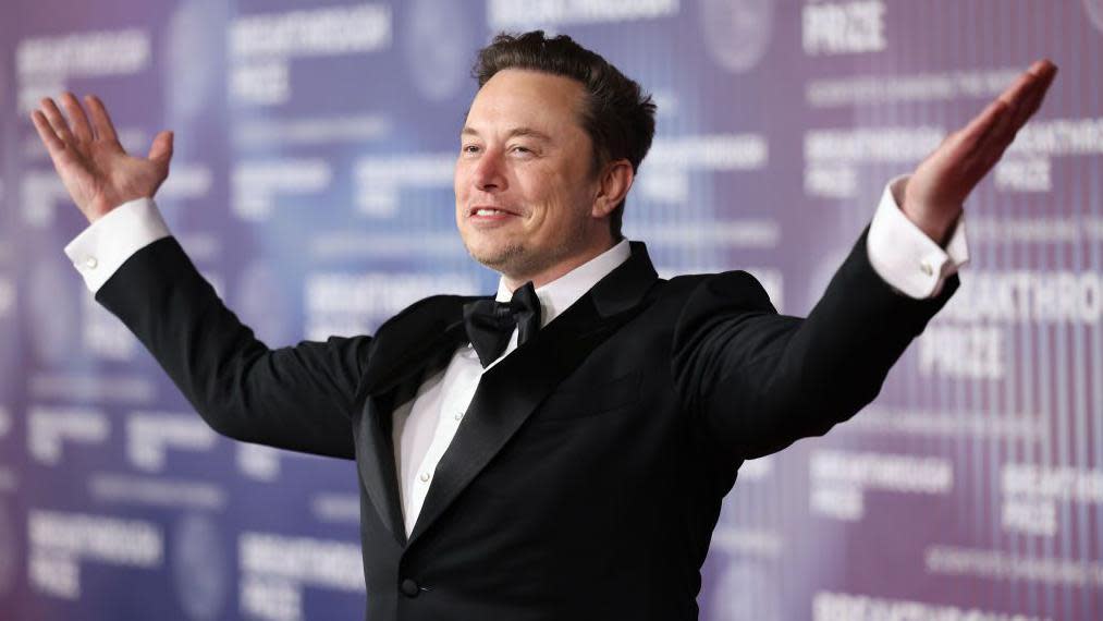 Elon Musk in a dinner suit