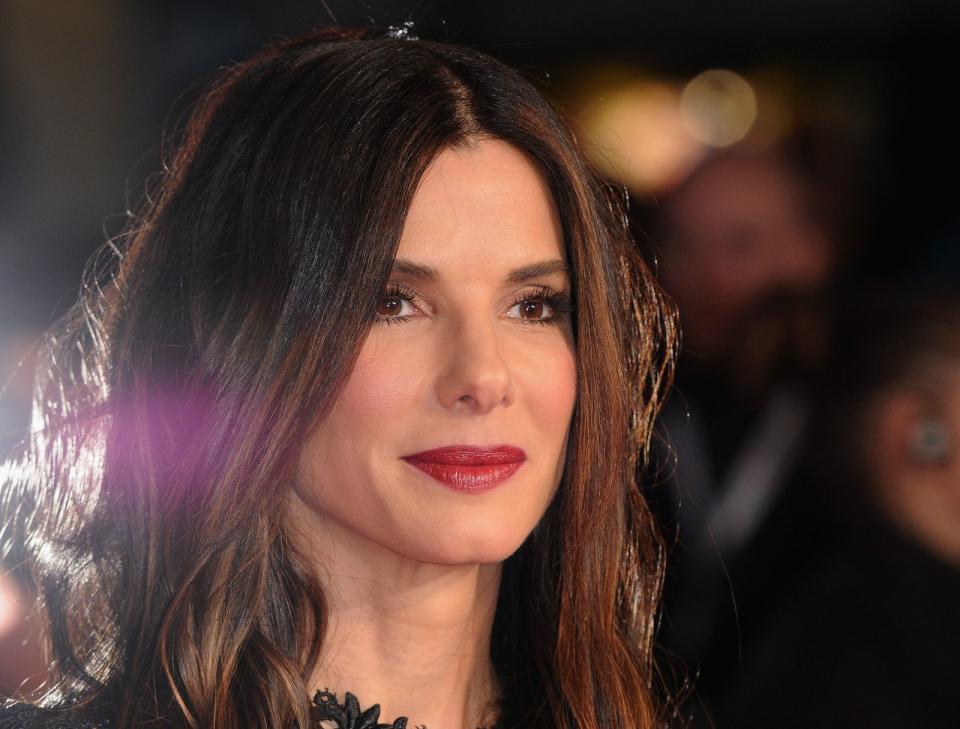 Das "People Magazine" kürte Sandra Bullock 2015 zur schönsten Frau der Welt. Tolles Statement für Frauen im reiferen Alter. (Bild: Getty Images / Eamonn M. McCormack)