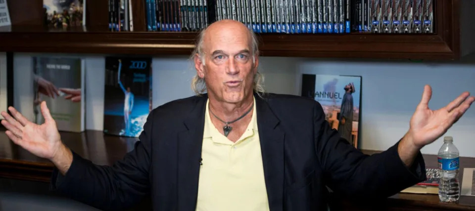 'I ran the 80-pound jackhammer': Former governor Jesse Ventura slams US billionaires, says no one works hard enough to make $1B — 3 ways make your money do the heavy lifting