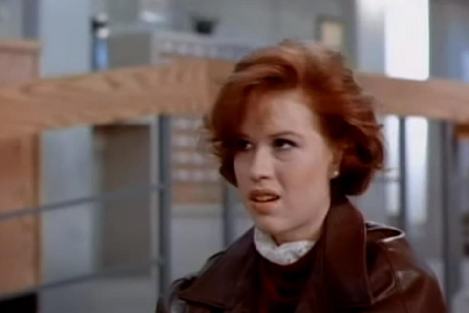 Molly Ringwald en el tráiler de The Breakfast Club (YouTube / Universal City Studios, Inc)