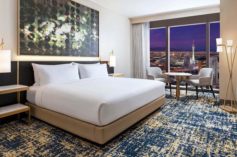 Hilton Resorts World Las Vegas room