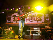 Keb Mo at Timbre Rock & Roots. (Yahoo! photo/Alvin Ho)