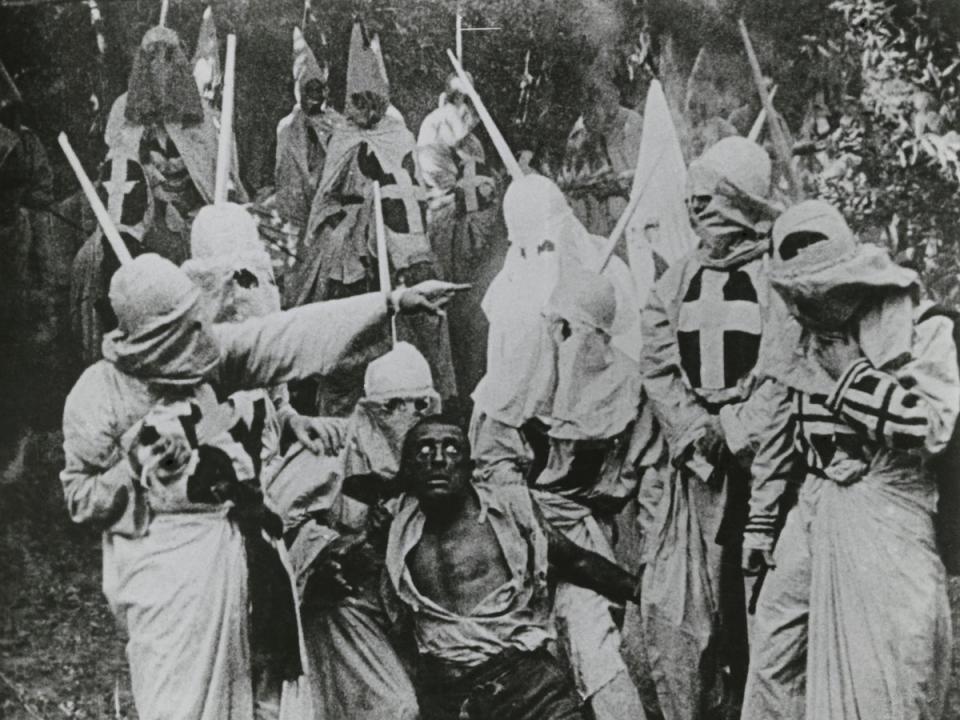 ‘The Birth of a Nation’ depicts a lynching as just punishment (Everett/Shutterstock)