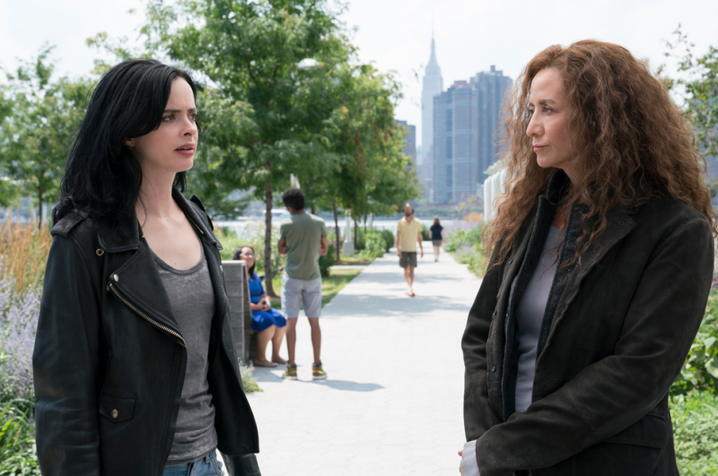 Krysten Ritter as Jessica Jones and Janet McTeer as Alisa Jones (Netflix)