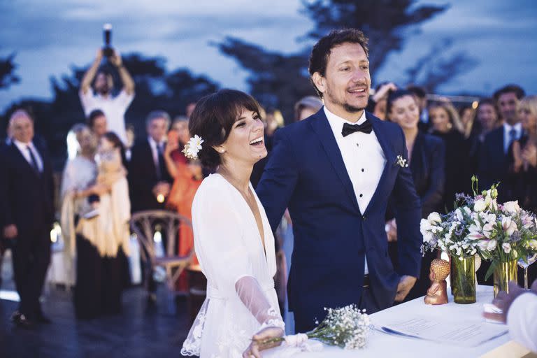 Gimena y Nico, durante su boda