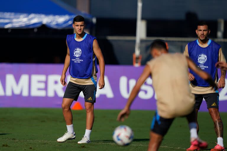 Valentín Carboni haría su presentación en esta Copa América