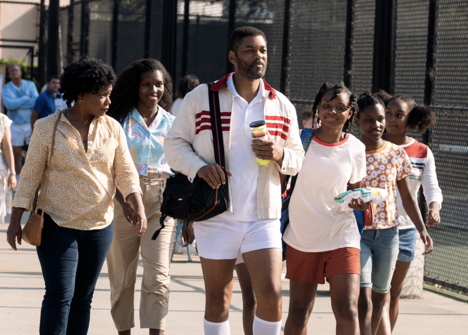 Richard Williams (Will Smith) and his family in King Richard. (Still: Warner Bros)