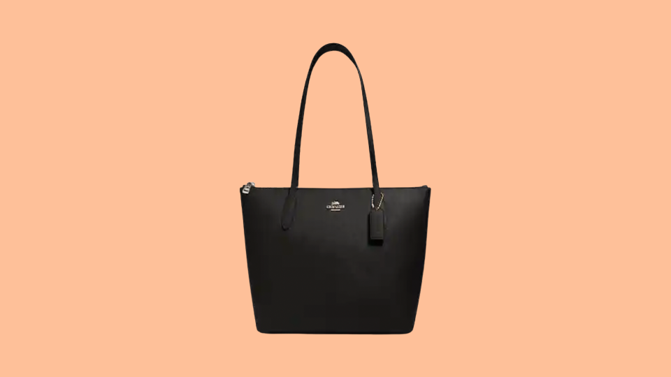 40 best gifts to give your grandma: A tote bag