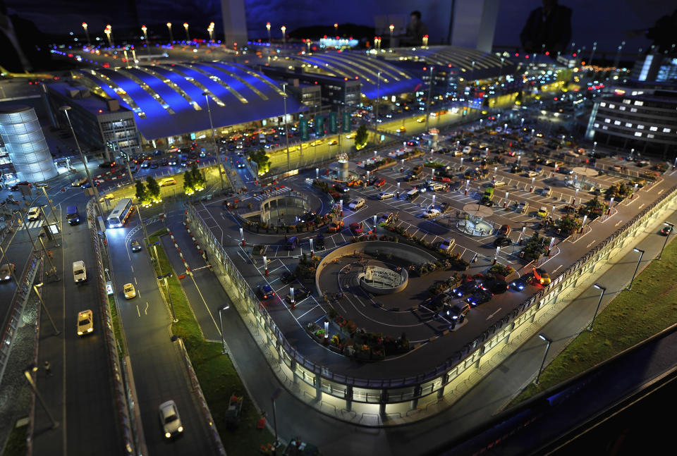 World's Largest Miniature Model Airport Opens To Public