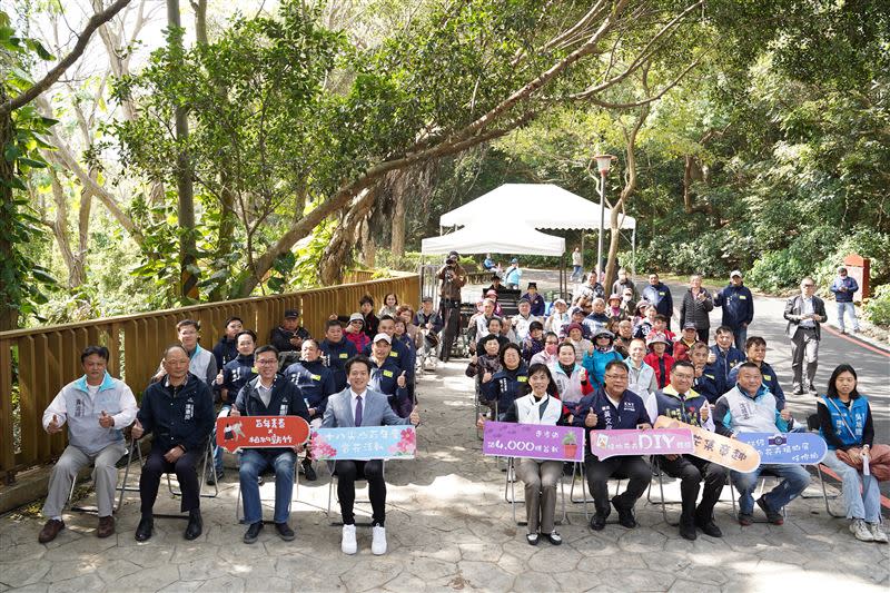 今年十八尖山賞花季，有3000盆栽等你來領。（圖／翻攝畫面）