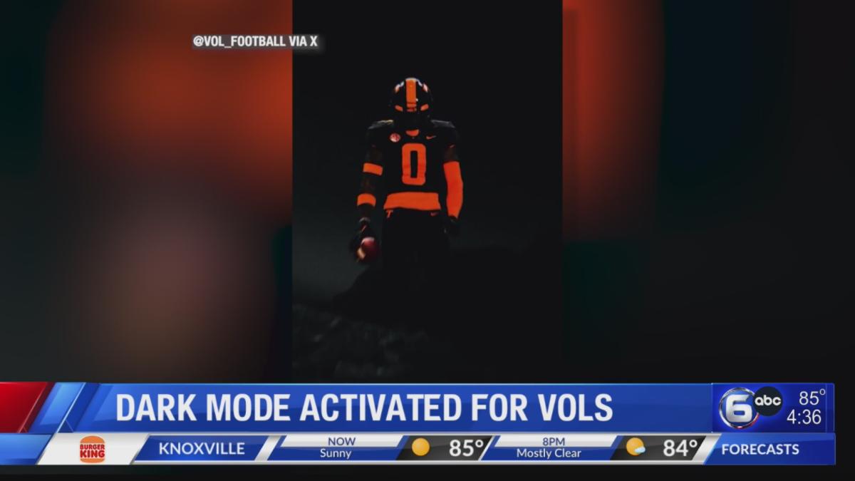 Vols activate Dark Mode against South Carolina