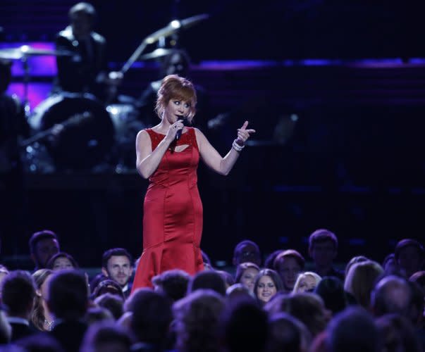 Reba McEntire: Country music, TV, awards