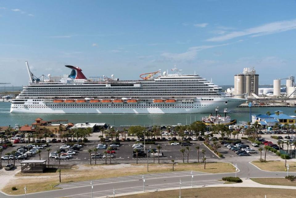 Carnival Magic cruise ship.