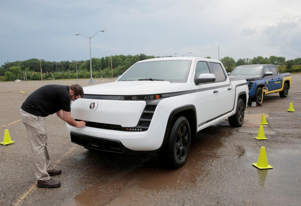 A Lordstown Motors beta version of its all electric pickup truck, the Endurance, is seen at the Lordstown Assembly Plant in Lordstown, Ohio, U.S., June 21, 2021. REUTERS/Rebecca Cook