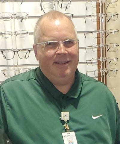 Joe Beyer, an SSM Health Fond du Lac Regional Clinic optician, has been named the newest recipient of the BEE (Be Exceptional Everyday) Award.