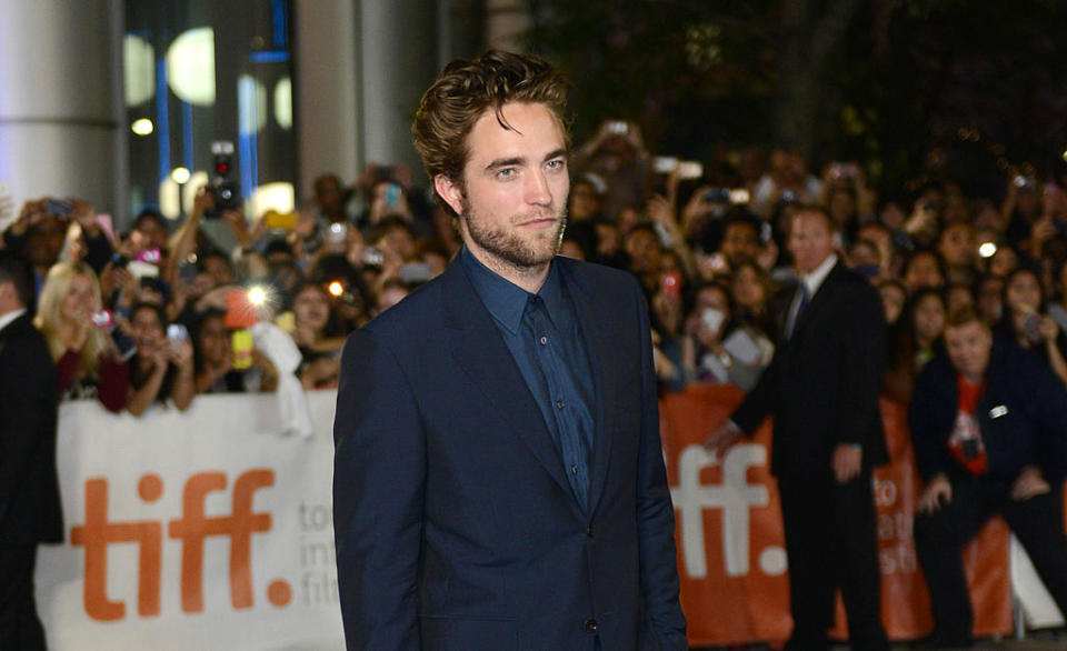 EN IMAGES – Robert Pattinson, l’acteur magnétique, fête ses 33 ans