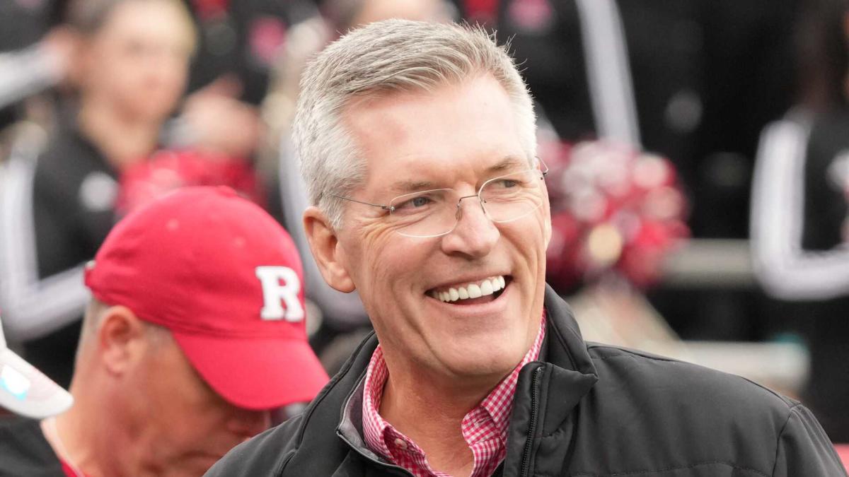 Pat Hobbs resigns as Rutgers athletic director, citing health concerns