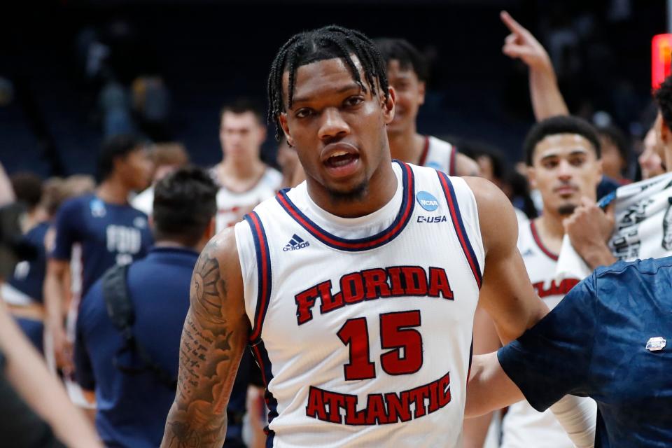 Mar 19, 2023; Columbus, OH, USA; Florida Atlantic Owls guard Alijah Martin (15) walks off the court after defeating the Fairleigh Dickinson Knights at Nationwide Arena. Mandatory Credit: Joseph Maiorana-USA TODAY Sports