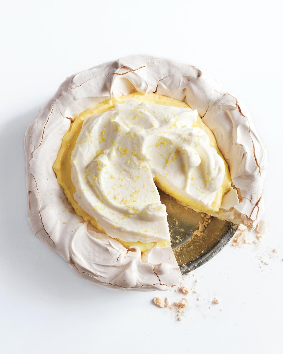 inverted-lemon-meringue-0368-mld111000.jpg