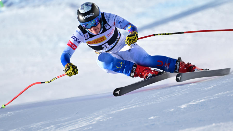 USA&#39;s Breezy Johnson trains on the eve of the Women&#39;s Downhill as part of the FIS Alpine World Ski Championships in Cortina d&#39;Ampezzo, Italian Alps, on January 21, 2022. (Photo by Jure MAKOVEC / AFP) (Photo by JURE MAKOVEC/AFP via Getty Images)