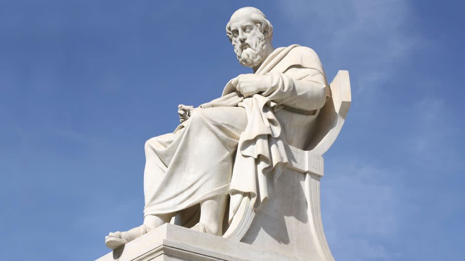 A statue of ancient Greek philosopher Plato in Athens, Greece. - Brigida Soriano/Alamy