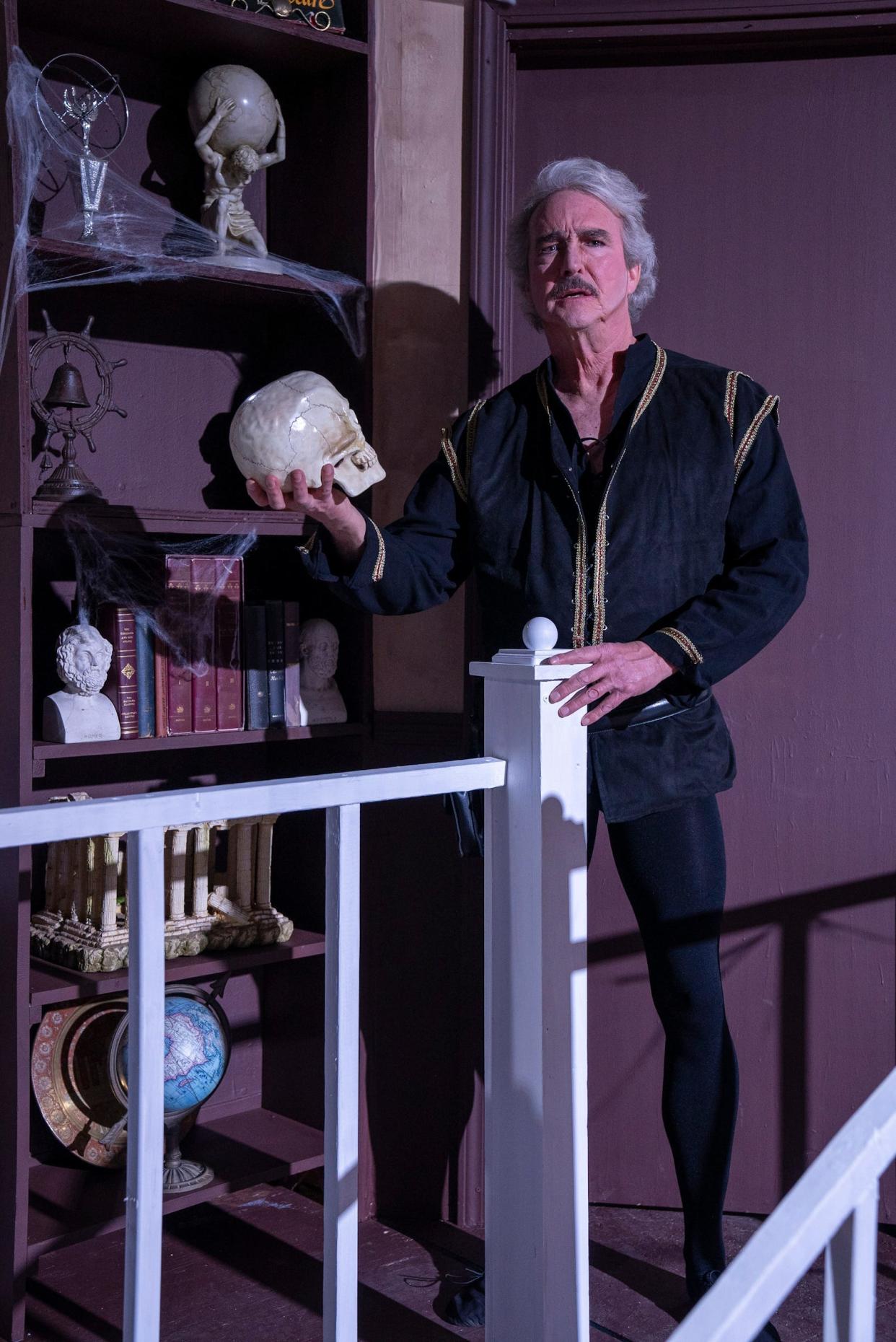 David Dobson plays the Ghost of John Barrymore in "I Hate Hamlet," the opening production of Jewel Box Theatre's 66th season.