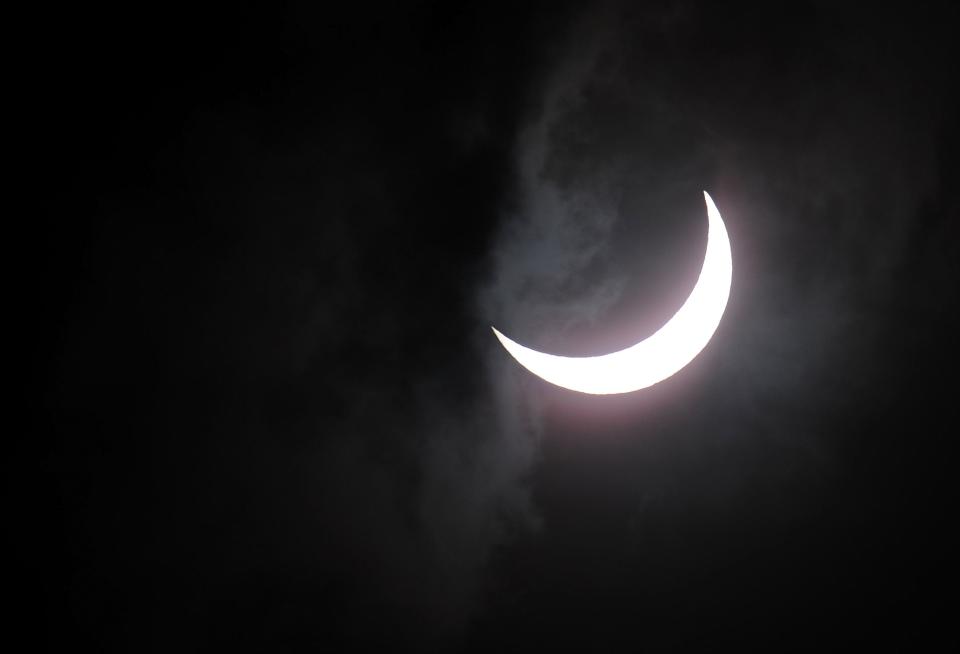 Solar Eclipse Draws Crowds To North Queensland Vantage Points