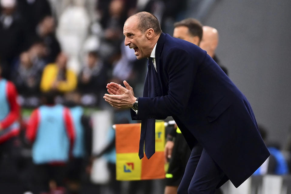 Juventus' coach Massimiliano Allegri encourages his players during a Serie A soccer match between Juventus and Milan at the Allianz Stadium in Turin, Italy, Saturday, April 27, 2024. (Marco Alpozzi/LaPresse via AP)