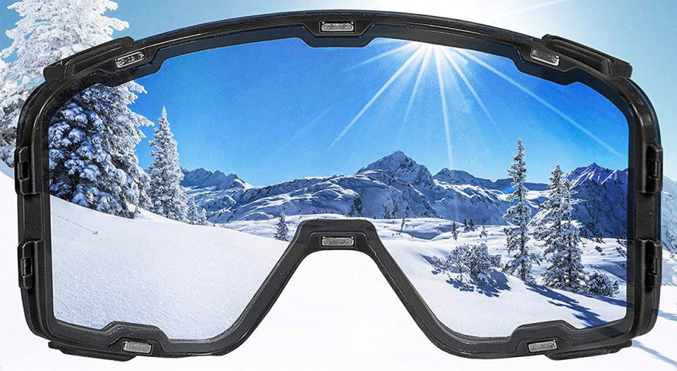 Wildhorn Outfitters Pipeline ski and snow goggles are on sale today at Amazon. (Photo: Amazon)