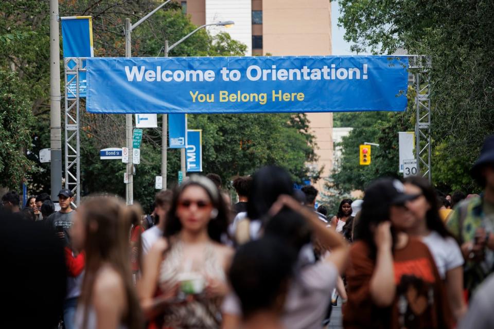 Students at Toronto Metropolitan University take part in an orientation week event on Aug. 29, 2022.