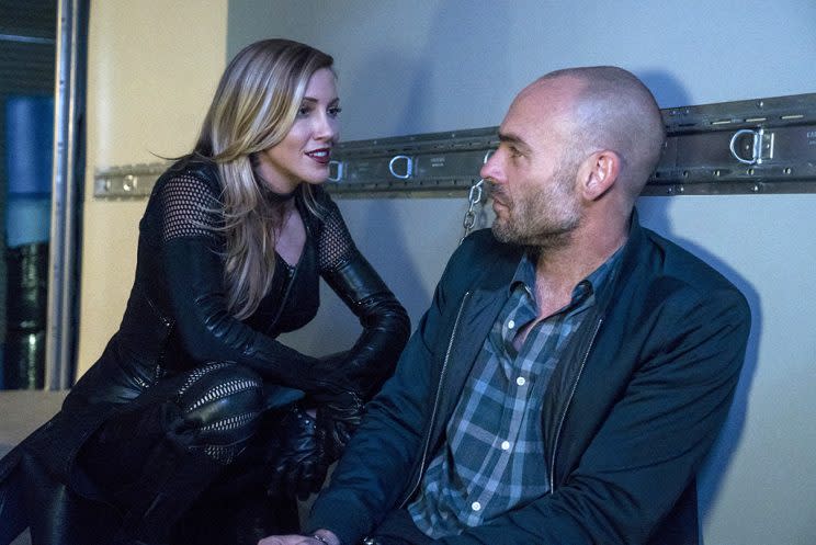 Katie Cassidy as Laurel Lance/Black Canary and Paul Blackthorne as Quentin Lance (Photo: Katie Yu/The CW)