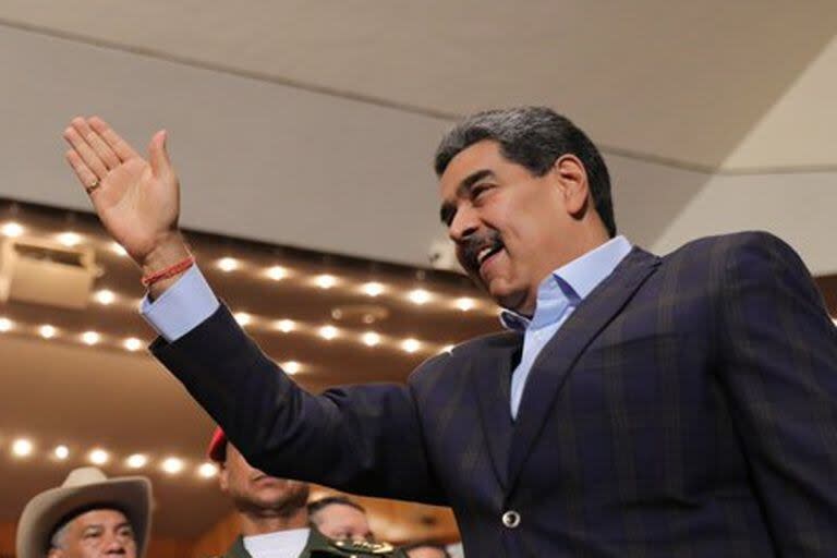 Nicolás Maduro dio un paso más hacia la reelección con un polémico acuerdo 