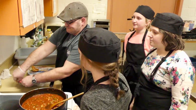 Special cooking class gives young P.E.I. students an appetite for learning