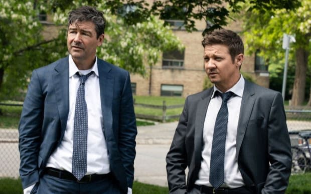 Kyle Chandler and Jeremy Renner in "Mayor of Kingstown"<p>Emerson Miller ViacomCBS</p>