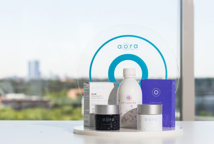 Desarrollado por AORA Health, Aora Día es un complejo único en el mercado, formado por ocho moléculas bioactivas, que tiene un efecto múltiple: antiestrés, energizante, mejora cognitiva y antioxidante.