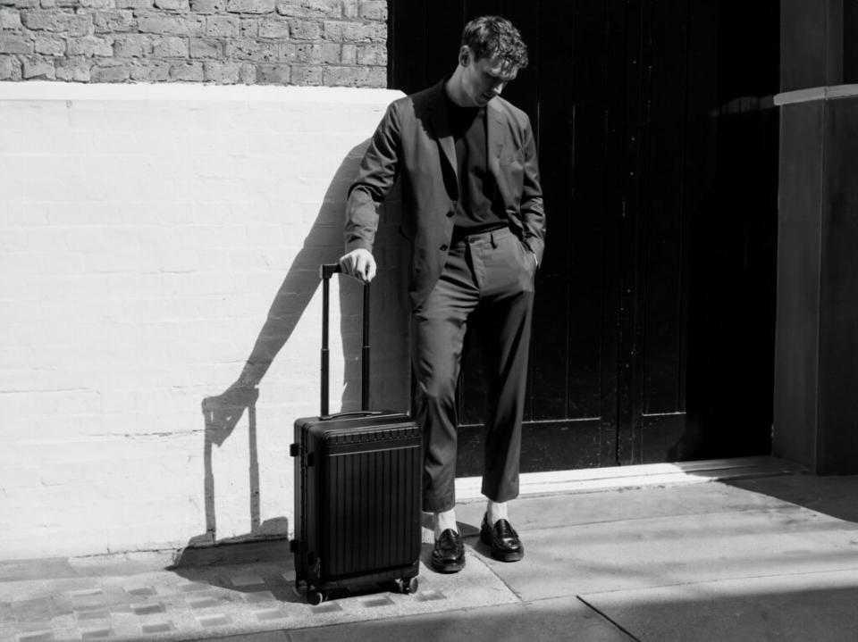 Model with Carl Friedrik Carry-On Pro (Image: Provided)