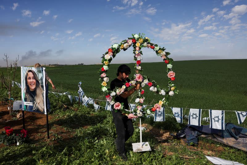 The family of Liraz Assulin creates a memorial for her, near Kibbutz Kfar Aza